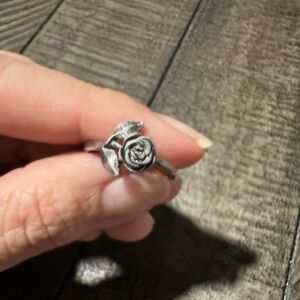 James Avery Silver Rose Ring